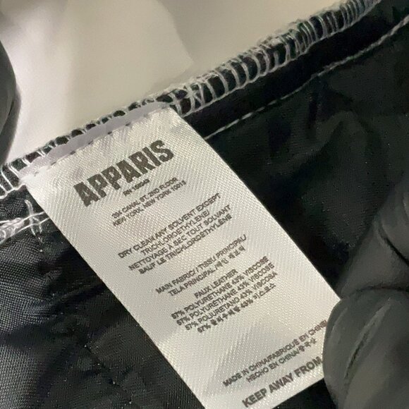 NWT $280 Apparis Size M silver Faux leather mini skirt M - Picture 4 of 13